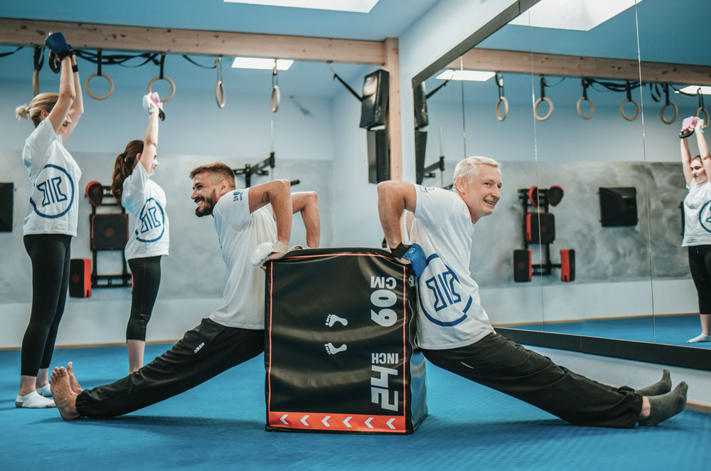 MKDEMY in Saarbrücken und Saarlouis, WING Tsun - Schlagen, treten, richtig auspowern! Ganzkörpertraining, das reinhaut!